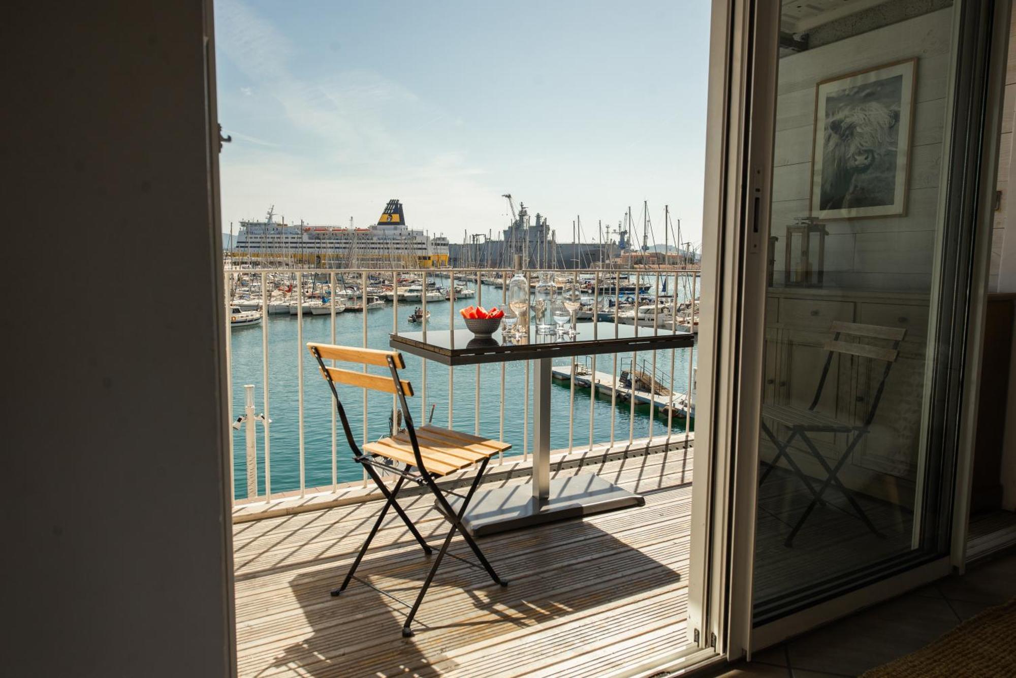 Marinca Du Port De Toulon Daire Dış mekan fotoğraf